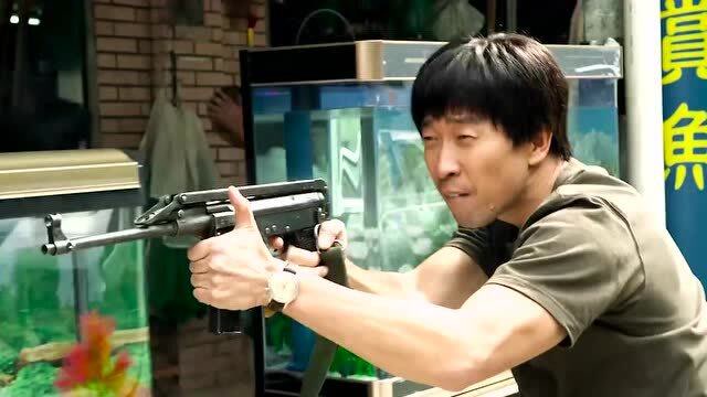 除暴:王千源放狠话,咬住阿祖不放!