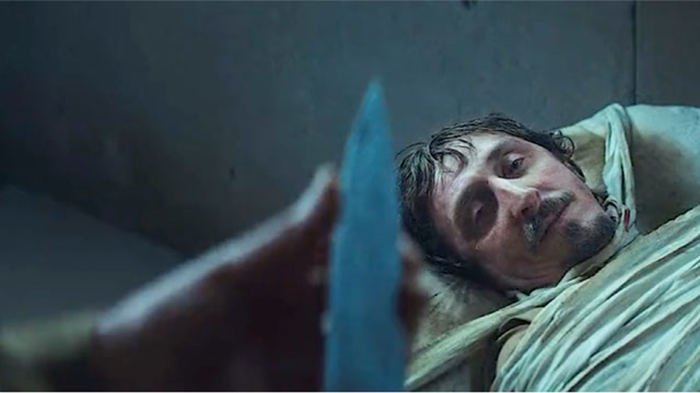 饥饿站台:333层牢房