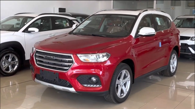 新车到店,实拍2021款哈弗h2,有这颜值和空间,不要太喜欢了