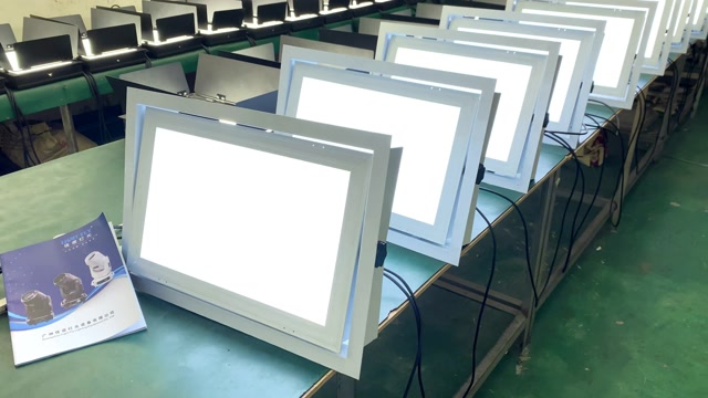 300w嵌入式led三基色灯 (佳诺灯光出品)