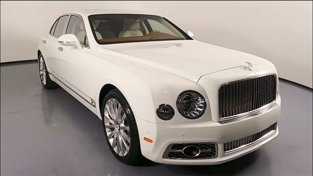 2021款宾利慕尚终于来了,比帕拉梅拉亮眼,看到实车太惊艳了!