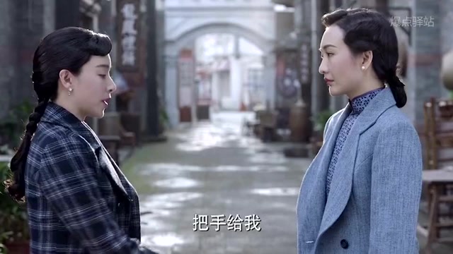 真正的肖正国爱惨了余小晚,余小晚却爱惨了假的肖正国