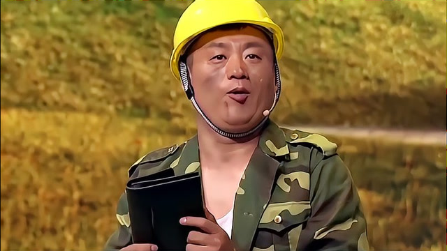 爆笑小品《都是钱惹的祸》片段,呆萌宋晓峰拾金不昧,演技杠杠的