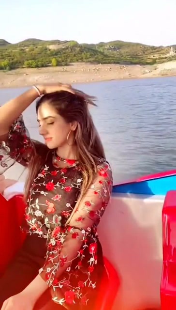 巴铁美女说,她想坐船去中国看帅哥#巴基斯坦美女!