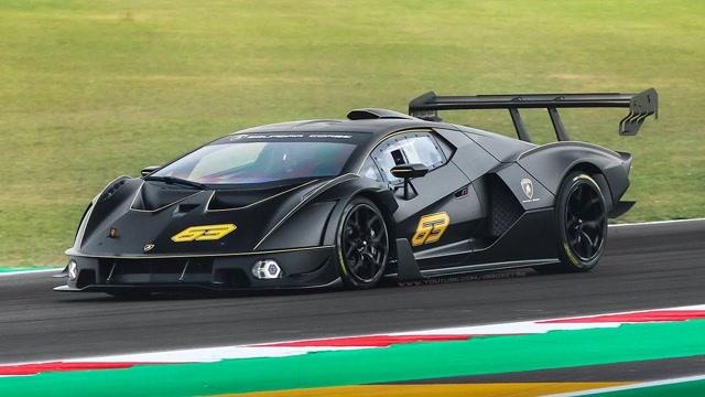 830匹马力的兰博基尼essenza scv,v12的引擎在赛道上咆哮!