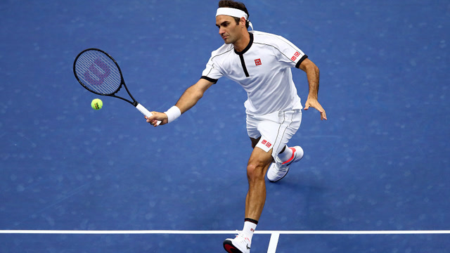 【策划】美网第3比赛日五佳球 费德勒神级表演晃晕对手