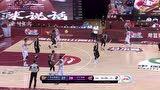 白马银枪冲锋陷阵 郭艾伦挑战易建联突破挑篮