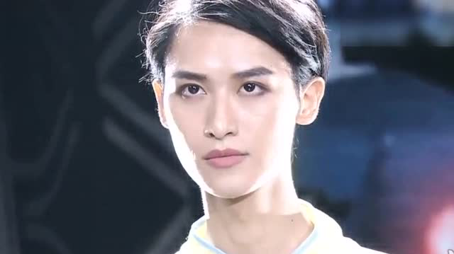 胡潇灵真会唱歌的杀阡陌