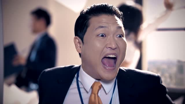 肯迪醒鸟叔办公司广告