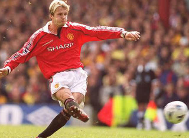 贝克汉姆的成名之作 超级远程吊射让对手老板都赞不绝口