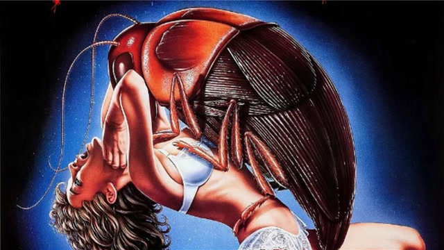 怪咖电影说,《蟑螂杀手》人形蟑螂的造型直接影响了另一部影片