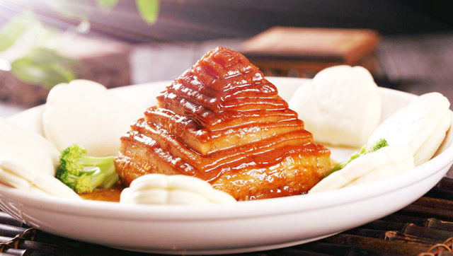 大厨教你做高大上的宝塔扣肉,好吃又不腻