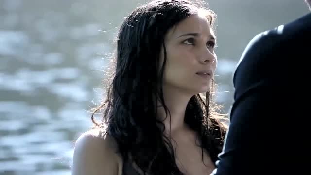 卢靖姗在《绿箭侠》里好美啊,浪漫唯美!