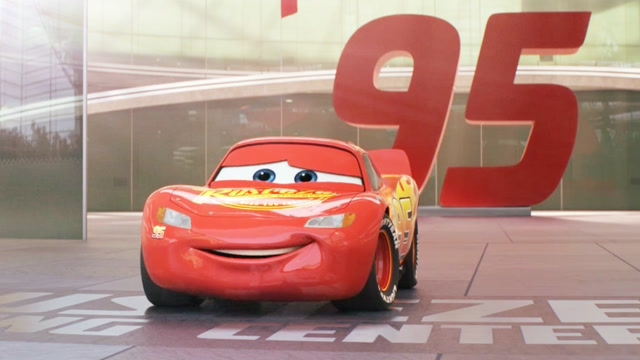 汽车总动员3:新老板带闪电麦昆回忆以往光辉岁月