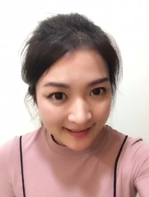 主持人马粤慧给品骉机器人联盟送新年祝福