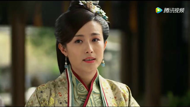 孟昭氏告诉景氏和氏璧在哪,景氏转身就跟芈月说了