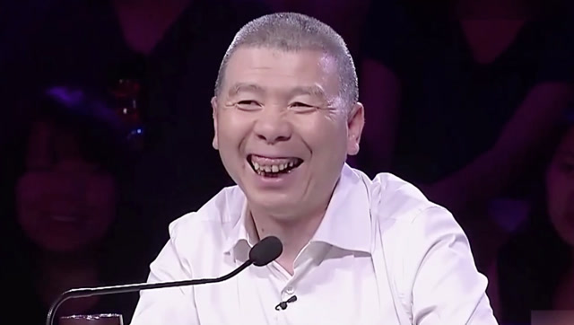 这段小品《歃血为盟》太搞笑了,乐的冯小刚几乎从头笑到尾