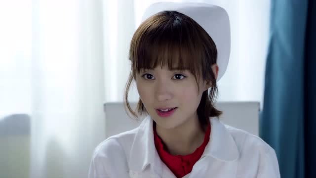 超能造梦郑合惠子一边给刘芮麟按摩一边许诺为刘芮麟负责