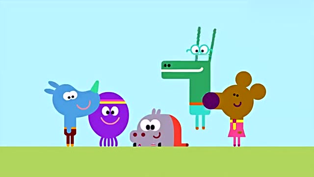 嗨道奇:道奇穿着可爱衣服还打着领结,看着帅气呢