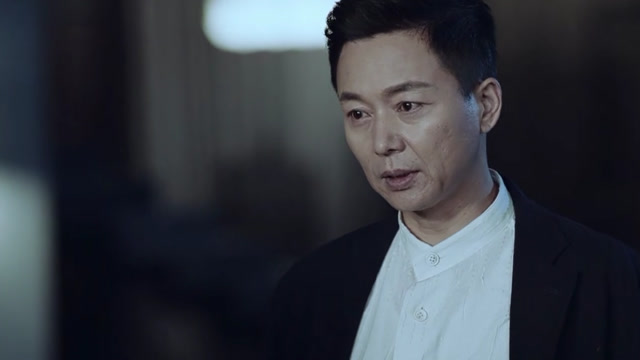 刘子光找到聂万峰可是他身上没有狼头纹身,这是为什么