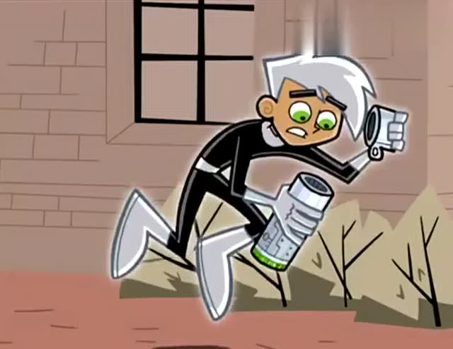 幻影丹尼:收服幽灵光靠丹尼的超能力不行,最管用的居然是它?