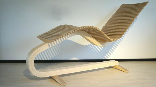 老外自制躺椅造型独一无二,5000块都不卖,网友:我200斤敢坐吗?