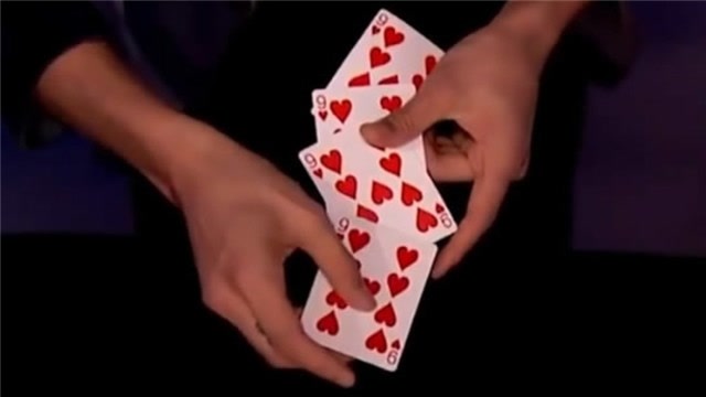 有趣的魔术,震撼人的扑克牌表演,绝对精彩震撼!