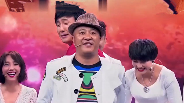 当沈腾遇到赵四立马被"秒杀",一秒破功,笑到面部扭曲!