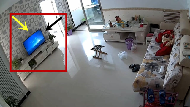 全家外出购物,如果没有监控拍下,都不知家里发生了什么