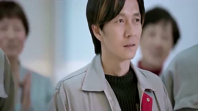 鸡毛飞上天:江河请大狗给工人培训,狗总不信!