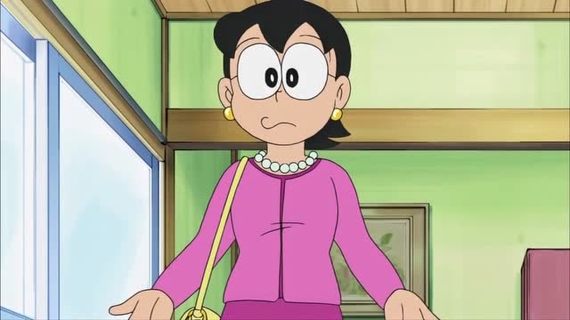 哆啦a梦:机器猫说妈妈的耳环有财运的预兆,结果真发现了钱,真厉害