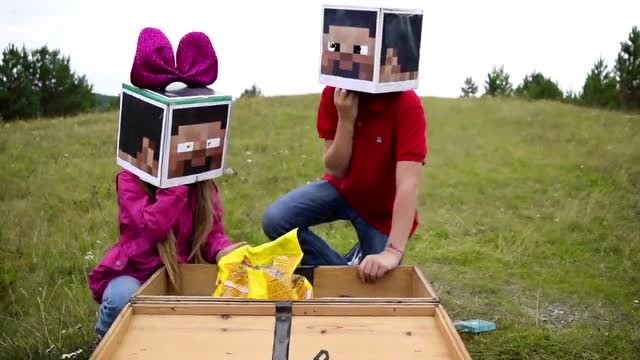 我的世界mc真人版:如果him是个女生会是什么样的