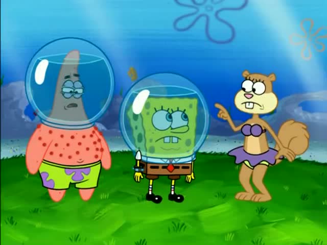 派大星全身被咬了好多红包,他以为是吸血鬼在咬他!