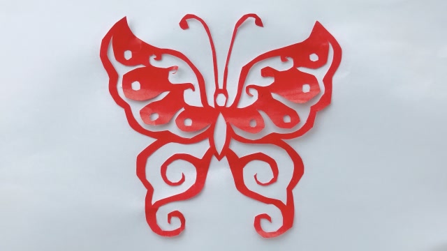 蝴蝶镂空图案雕花图片
