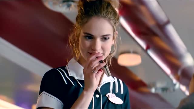 极盗车神:快餐店的服务真全,宝宝提出这样的要求美女都答应