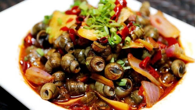 大厨教您炒螺丝做法香辣过瘾超美味夜宵必备的下酒菜