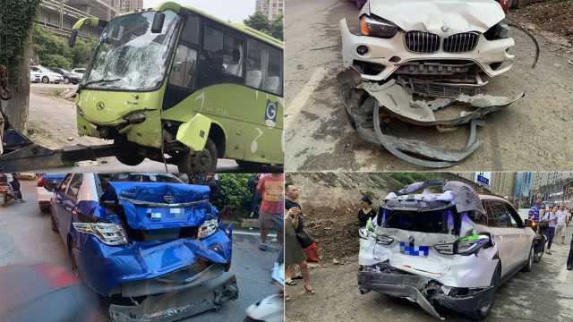 大客车闹市失控连撞多车 宝马车撞得惨不忍睹