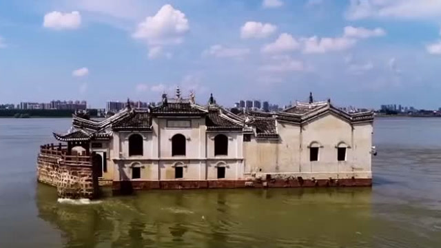 鄂州观音阁屹立于长江中700余年,这座古建筑在海外成了"网红"