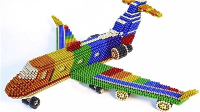 10000颗巴克球打造漂亮的飞机,成人减压玩具