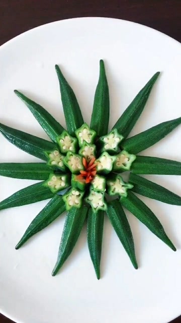 秋葵这样做摆盘真是太漂亮了,是不是非常的有创意?