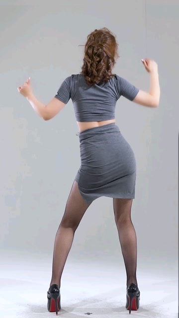 舞天团烈焰大长腿美女热舞