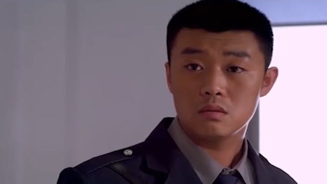 保安刘十八:这保安太逗了吧,居然把台长拦在外面不让进来!