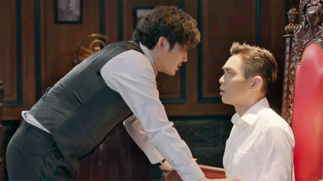 《谍战深海之惊蛰》张若昀王泷正踩点混剪,男神帅气又撩人