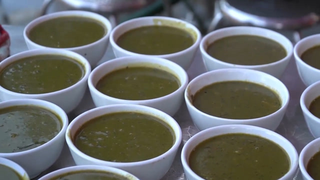 "百草汤":一份需要勇气才敢去品尝的美食,你敢去尝试吗?