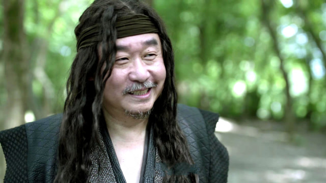 庆余年费介终于出现给婉儿送来治病良药听到副作用范闲傻眼