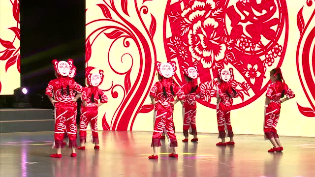 2020欢庆中国年桃李杯少儿春晚《剪纸姑娘》-德艺舞蹈学校