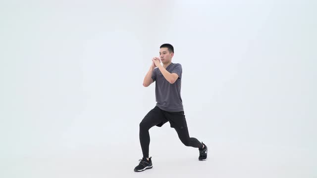 箭步蹲跳视频示范