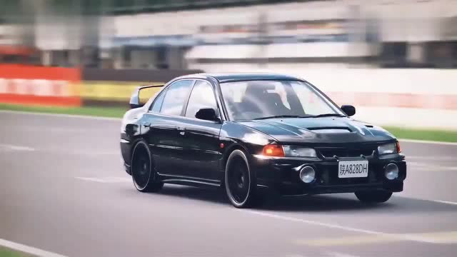 须藤京一:lanevo才是山路之王!