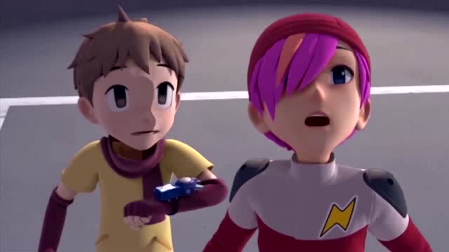 托宝兄弟:y重新站了起来!对面机器人准备报废吧!