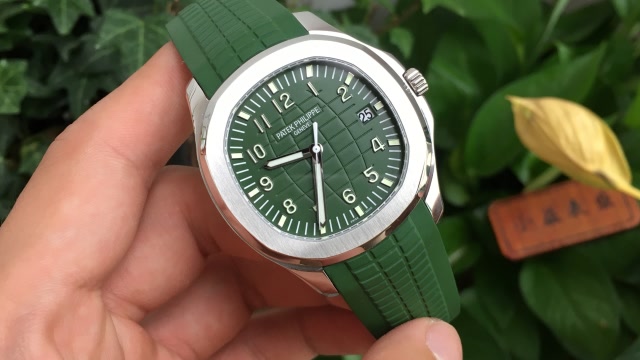 百达翡丽 全新翠绿色手雷腕表